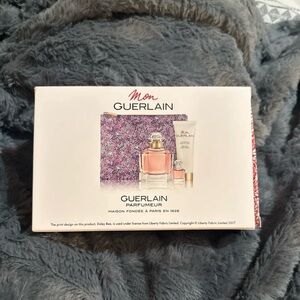 GUERLAIN Mon Perfume Set with Pink and Gold Accents